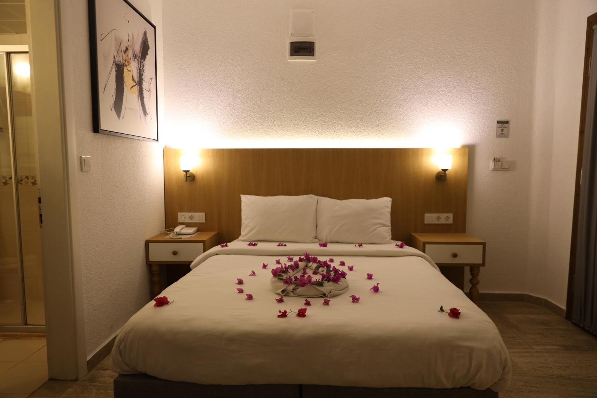 Eden Hotel Bodrum Bagian luar foto